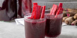 Şalgam, özellikle Türk mutfağında geleneksel olarak tüketilen, fermente edilmiş bir sebze suyudur. Genellikle pancar, havuç ve tuzlu su ile yapılan bu içecek, hem lezzeti hem de sağlık açısından sunduğu faydalarla öne çıkar. Şalgam, özellikle probiyotik özellikleri ve yüksek besin değeri ile modern beslenme trendlerinde de popüler bir seçenek haline gelmiştir. Konulu bir haber görseli.